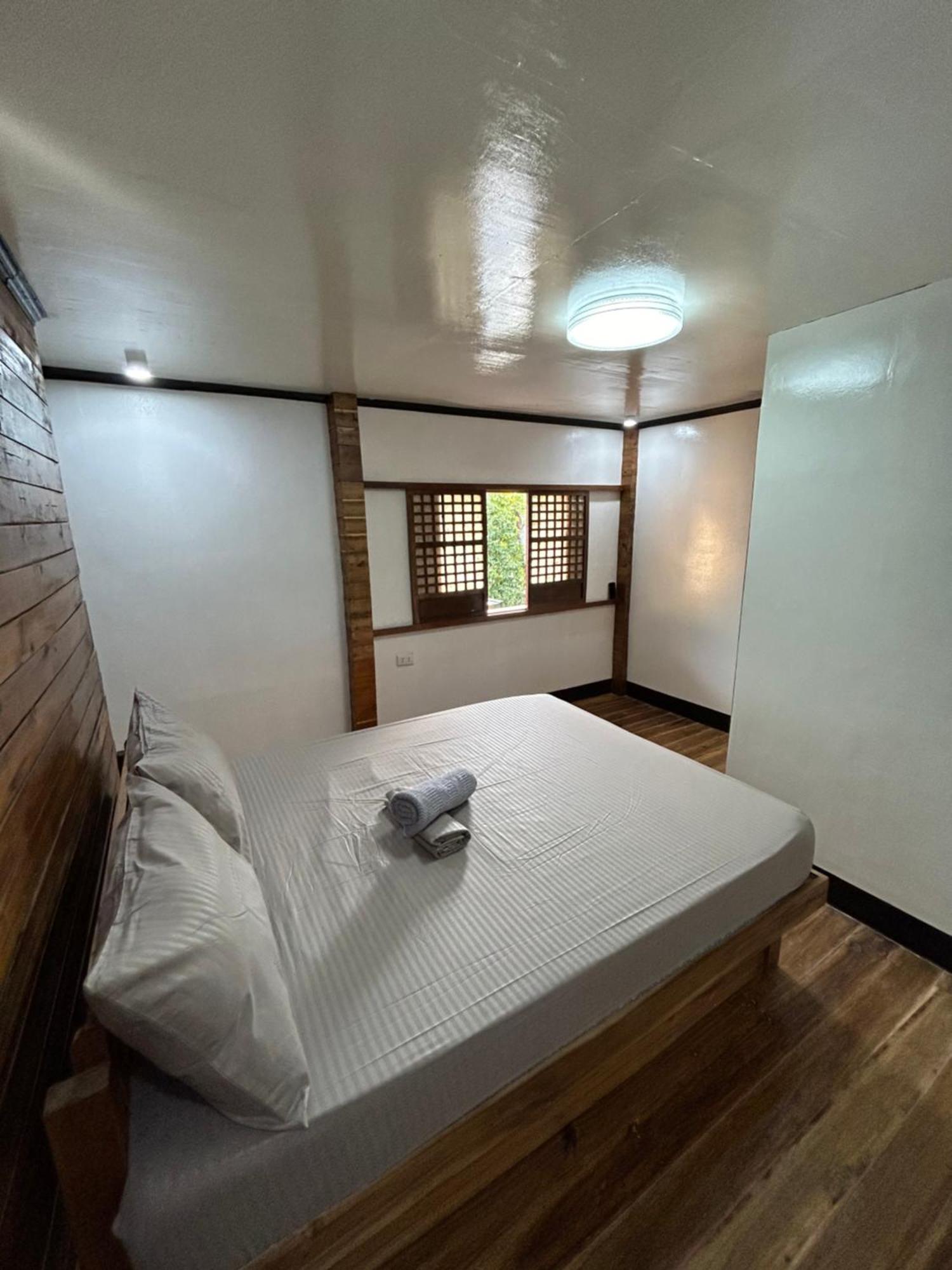 Islanders Hostel Port Barton San Vicente  Exteriér fotografie
